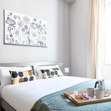 Διαμέρισμα Easylife - Accogliente Residenza A Due Passi Dal Duomo Μιλάνο