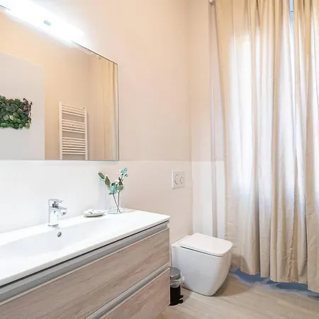 Easylife - - Mentana 8 D - Duomo Appartamento *