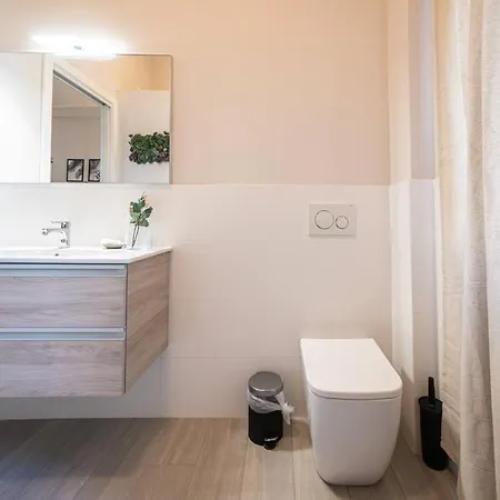 Διαμέρισμα Easylife - Accogliente Residenza A Due Passi Dal Duomo *