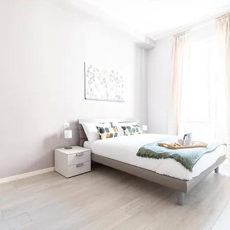 Apartment Easylife - Accogliente Residenza A Due Passi Dal Duomo Milan