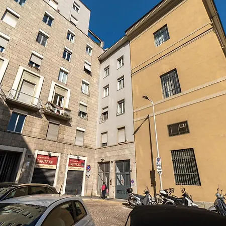 Easylife - Accogliente Residenza A Due Passi Dal Duomo Apartment *
