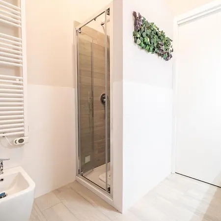 Easylife - Accogliente Residenza A Due Passi Dal Duomo Apartment *